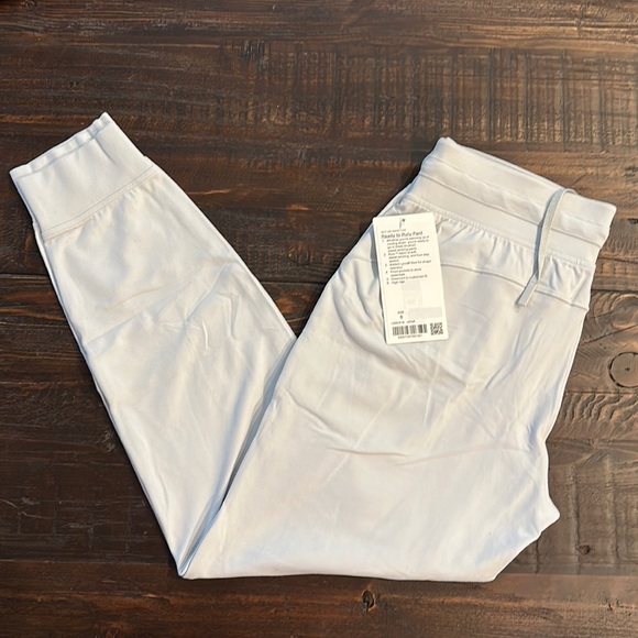 lululemon athletica Pants - Lululemon Ready to Rulu Pant